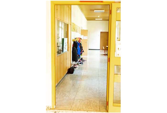 Flur zu einigen Klassenräumen